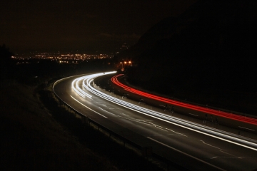 autoroute_nuit_small.jpg